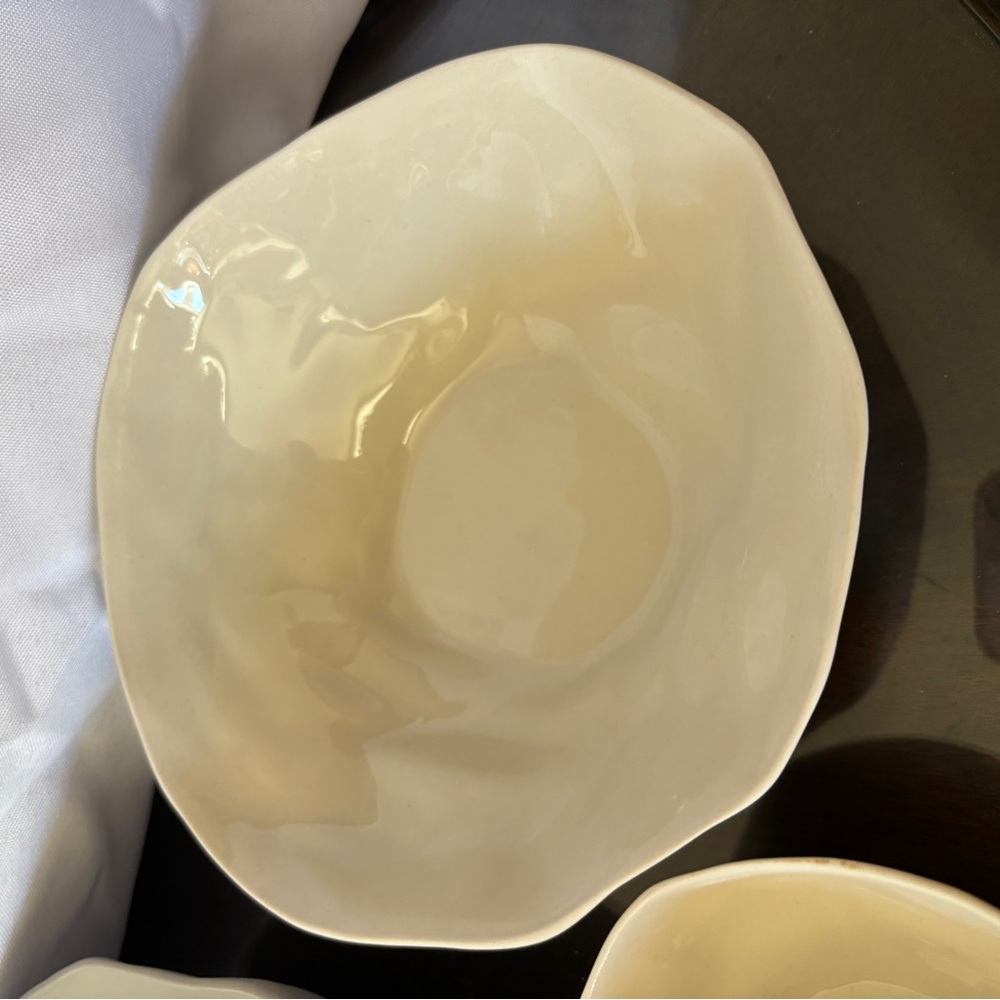 Set of Be Home Stoneware Bowls in Gray and Cream - Picture 2 of 16